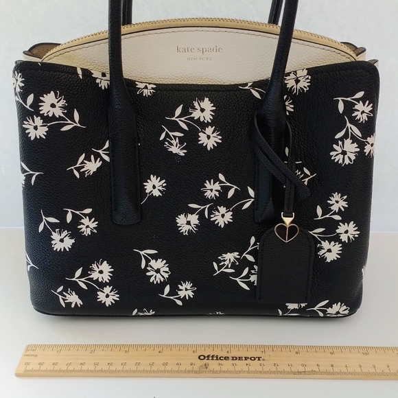 kate spade Margaux Dandelion Medium size satchel. - Picture 9 of 12